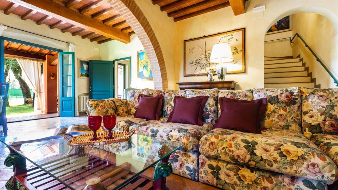 Villa Elisa 16, Emma Villas Fucecchio Bagian luar foto